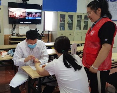 鄭州市金水區(qū)國(guó)基路街道開(kāi)展中醫(yī)健康科普咨詢(xún)活動(dòng)